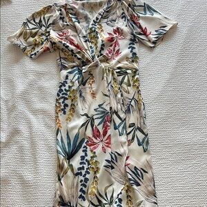 Zara Blue and Red V-Neck Flutter Sleeve Midi Dress